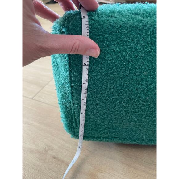 BTB Los Angeles teddy tote - Picture 11 of 12